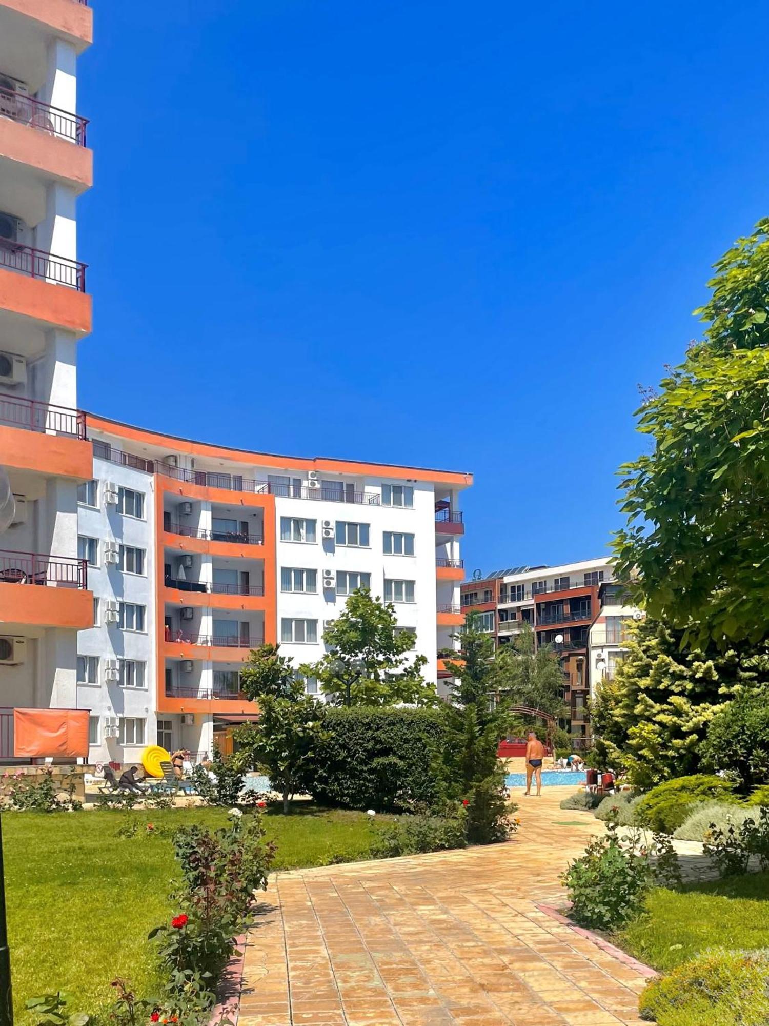 Riviera Fort Beach Apartments By Kalina Resort, Ravda Eksteriør bilde