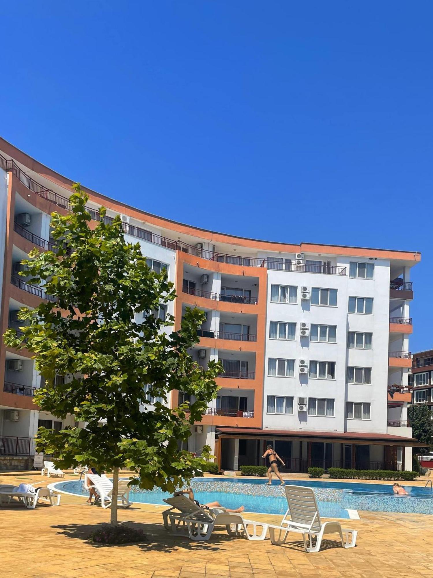 Riviera Fort Beach Apartments By Kalina Resort, Ravda Eksteriør bilde